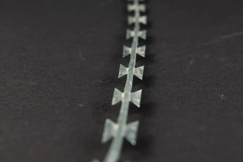 NATO-Draht Typ US ohne Verklammerung als Endlosdraht, verzinkt 200 m (lfdm.) – Bild 4