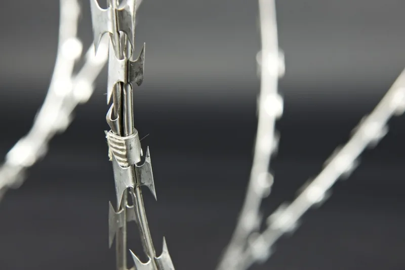 NATO-Draht Typ US, Edelstahl 1.4301 (V2A) Ø 450 mm – Bild 4