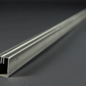 Einfassprofil Typ E 1.7 (rechteckig) - 20 × 30 mm, 3000 mm lang - aus Edelstahl 1.4301, Korn 320 geschliffen